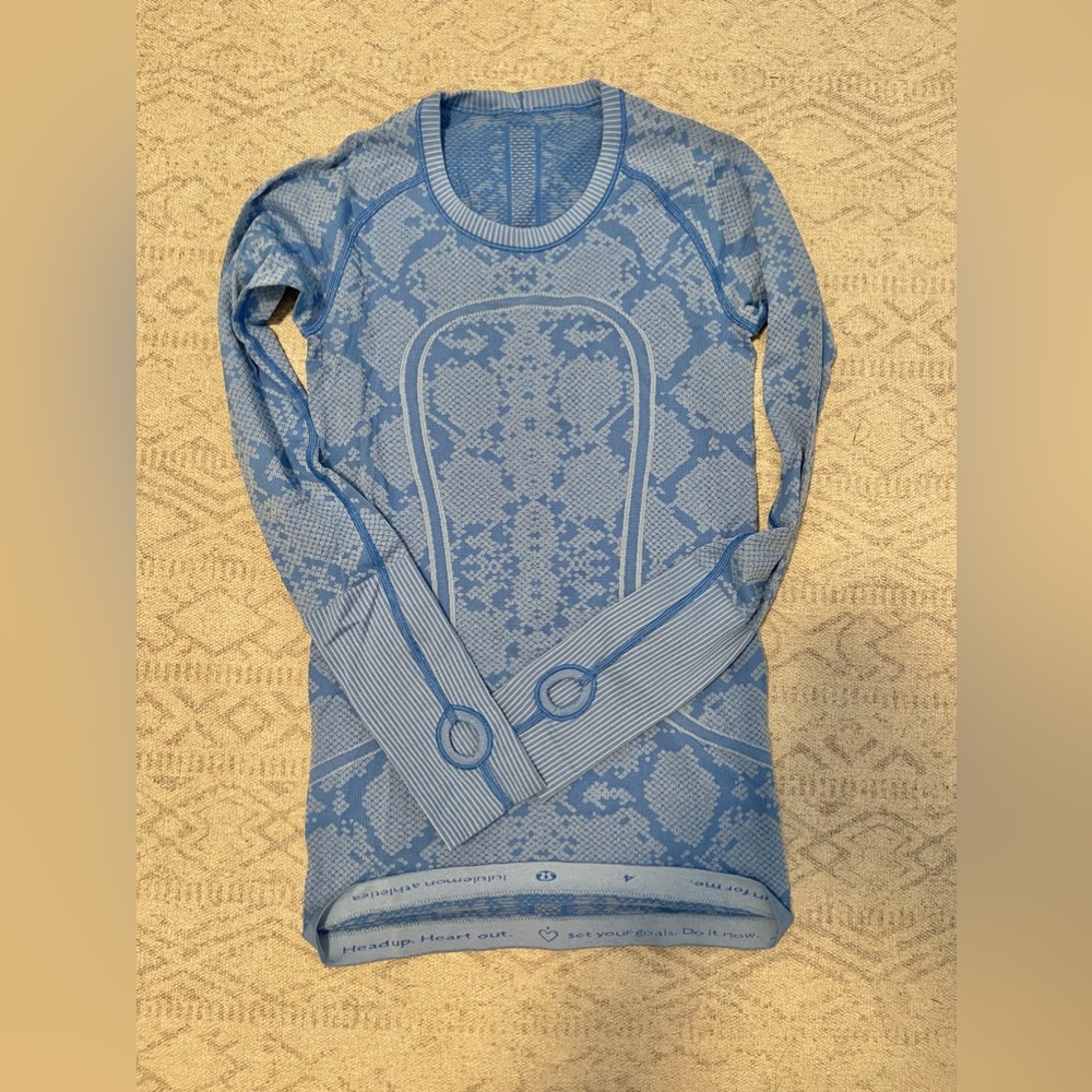 LULULEMON: Swiftly Long Sleeve
